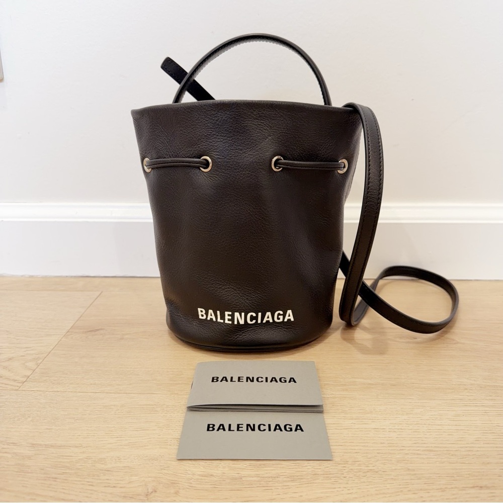Balenciaga Everyday XS Drawstring Bucket Bag – Black/White